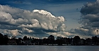 Wolken ber der Alster in Hamburg